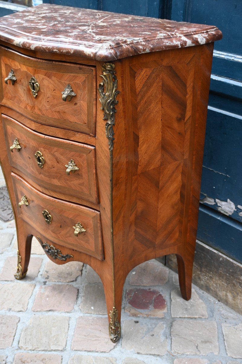 Small Louis XV Period Ellaume Stamped Chest Of Drawers  -photo-2