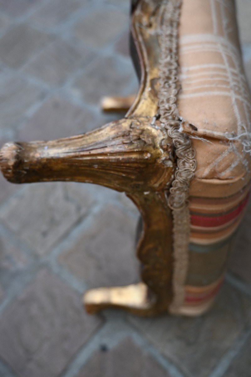 Small Louis XV Style Carved Wooden Stool-photo-3