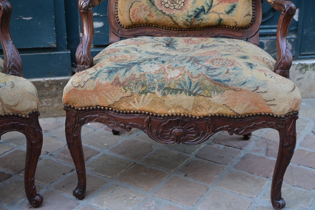 Paire De Larges Fauteuils à La Reine D époque Regence  XVIII-photo-2