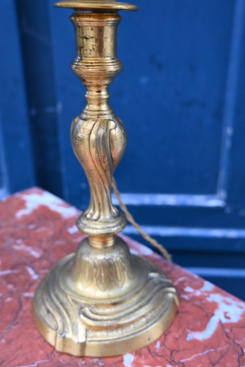 Pair Of Louis XV Period Gilt Bronze Candlesticks, Mounted As A Lamp-photo-3