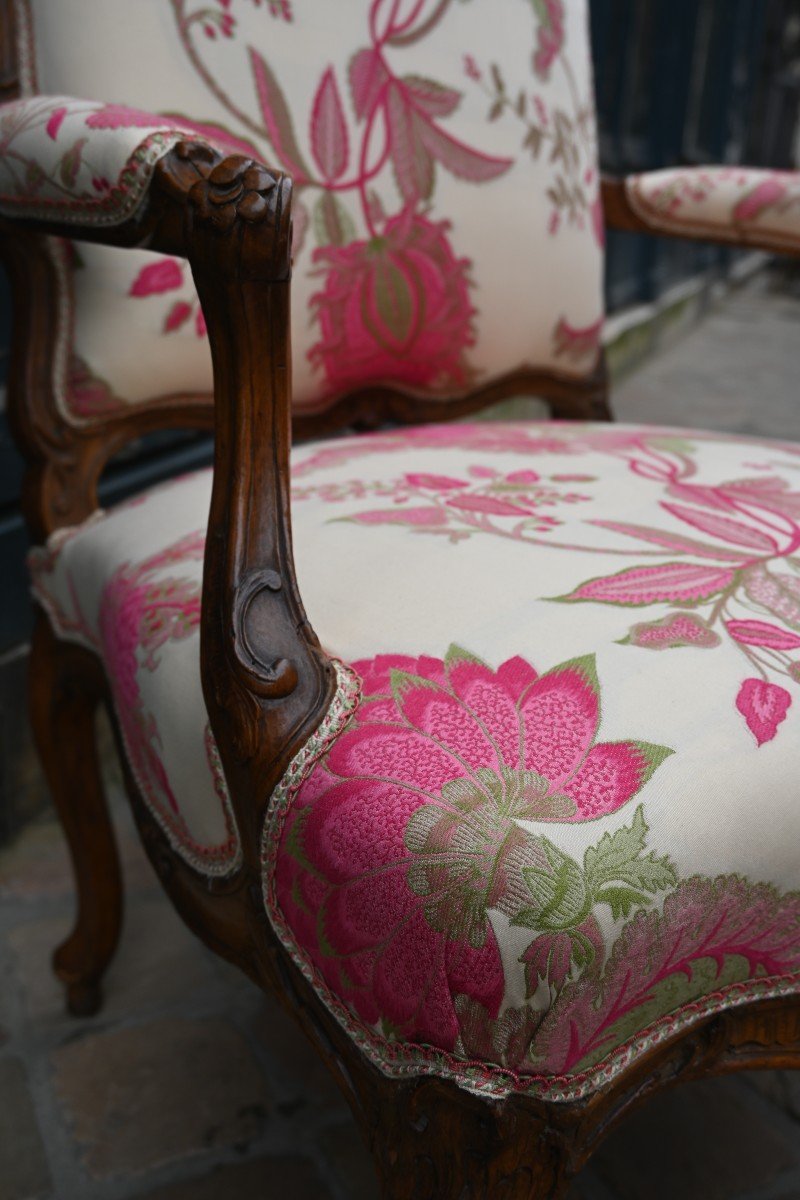 Beau Fauteuil à Dossier Plat D époque Louis XV   Burgat-photo-3