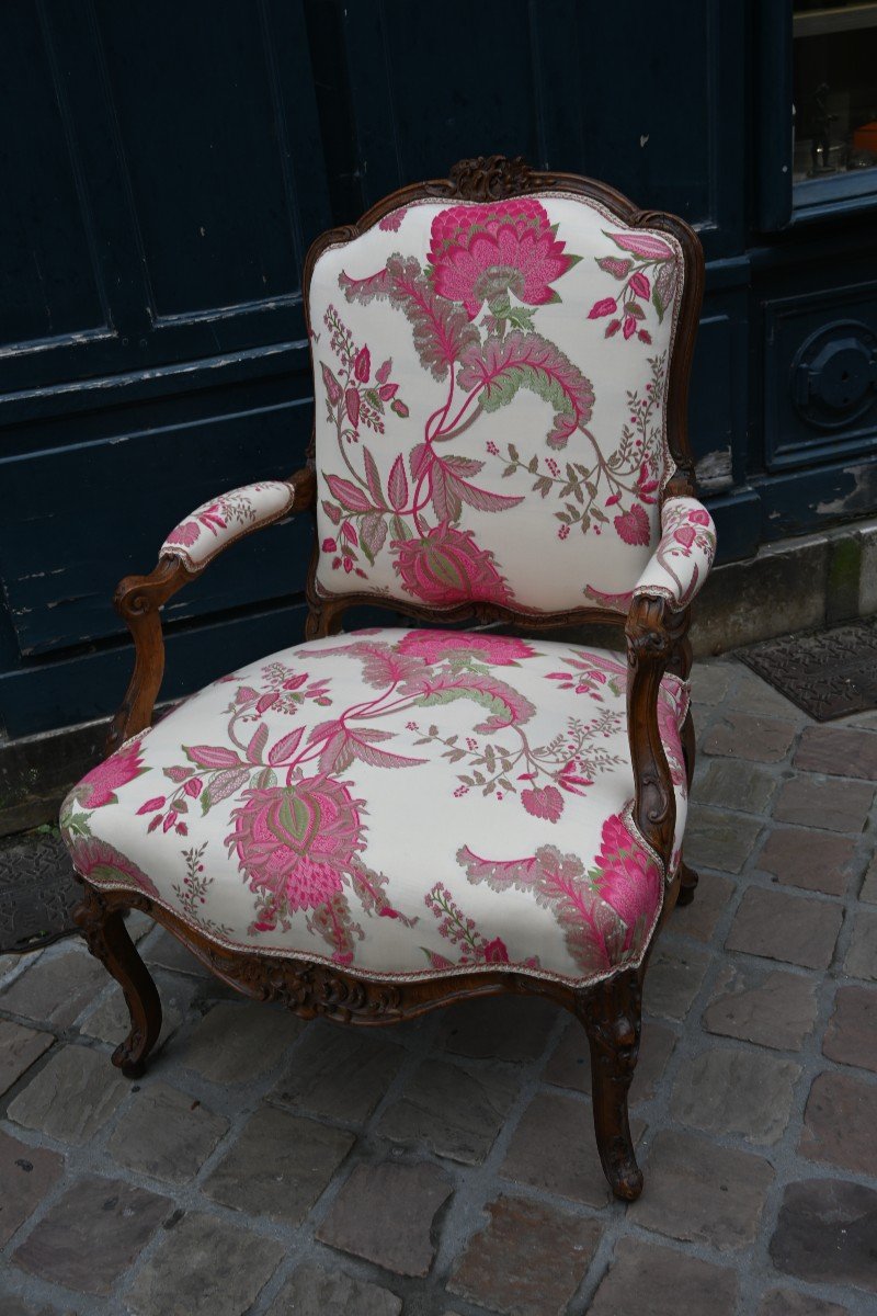 Beau Fauteuil à Dossier Plat D époque Louis XV   Burgat