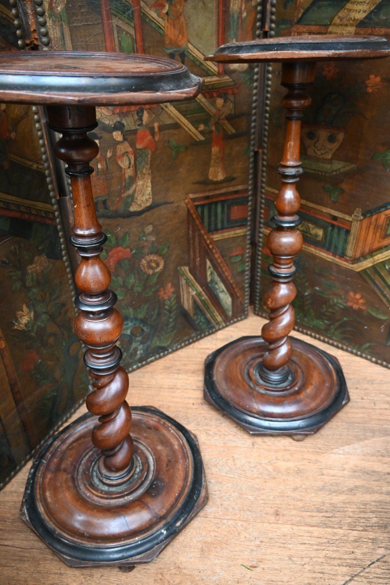 Pair Of Rare 17th Century Light Holder Gueridons-photo-4