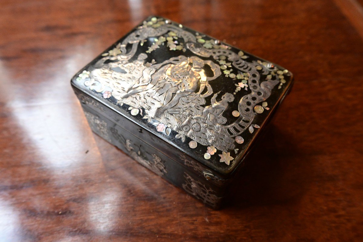 Tortoiseshell And Quilted Box Naples XVIII-photo-2