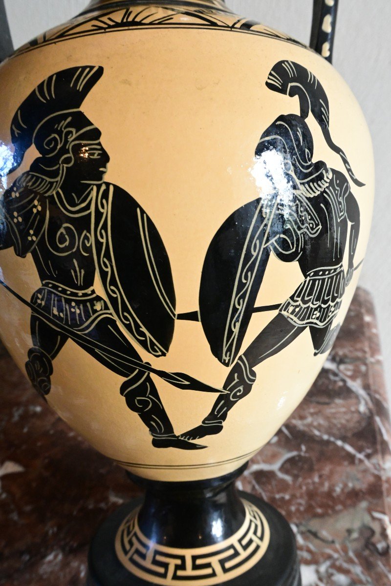 Black-figured Earthenware Amphora Vase In The Ancient Greek Taste-photo-8