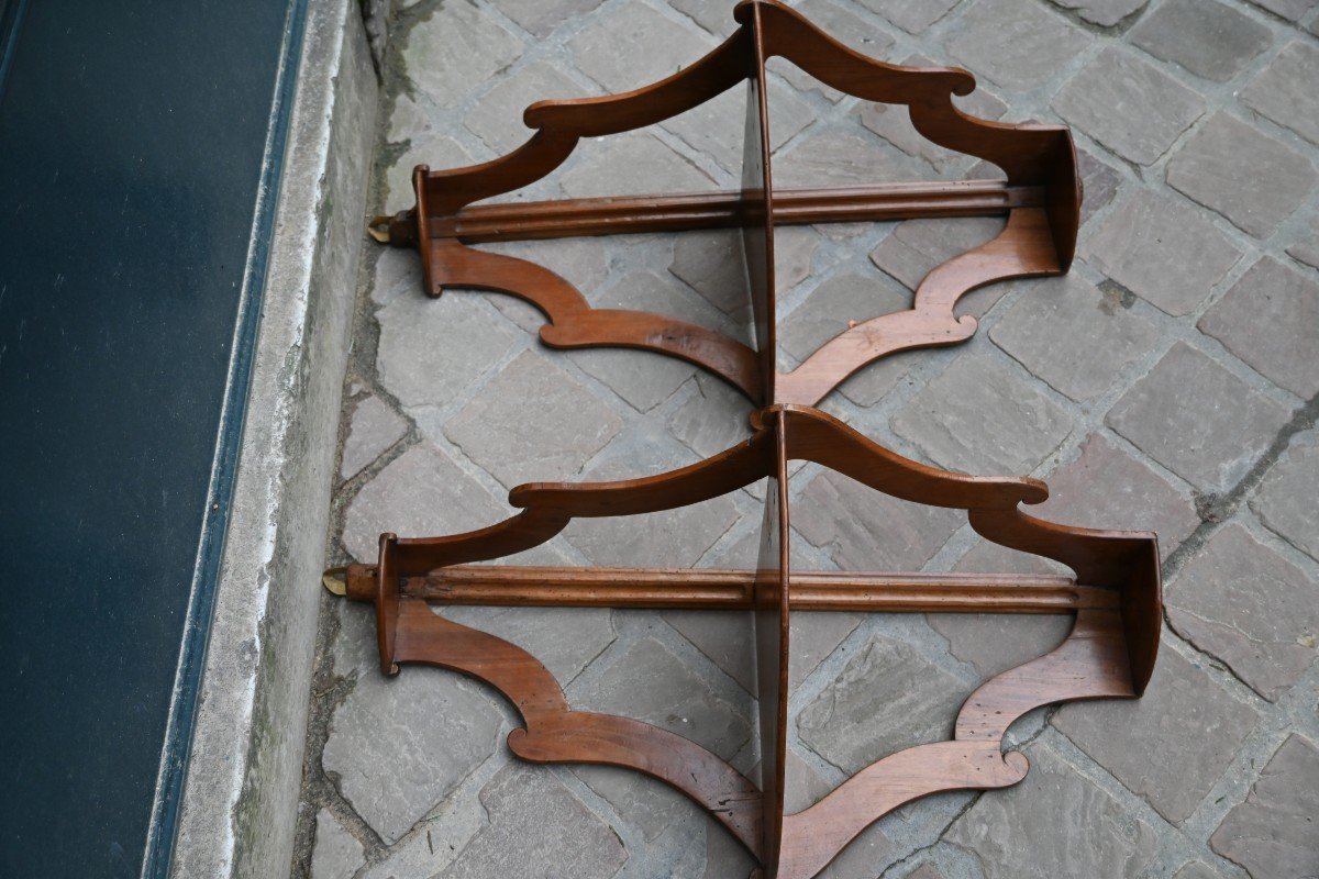 Pair Of Elegant 18th Century Corner Shelves-photo-3