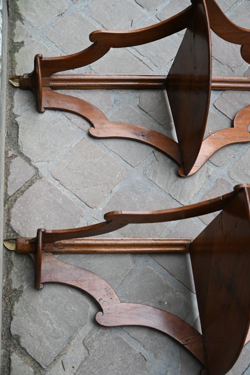 Pair Of Elegant 18th Century Corner Shelves-photo-4