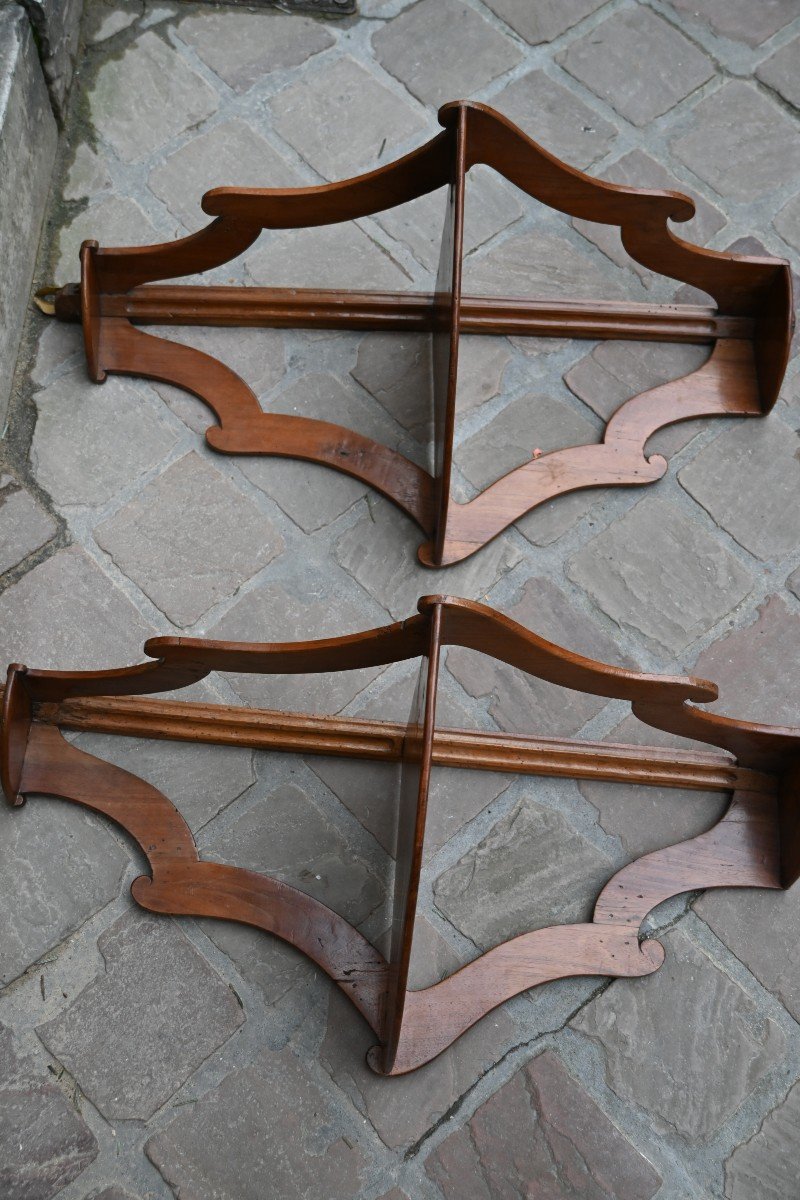 Pair Of Elegant 18th Century Corner Shelves-photo-4