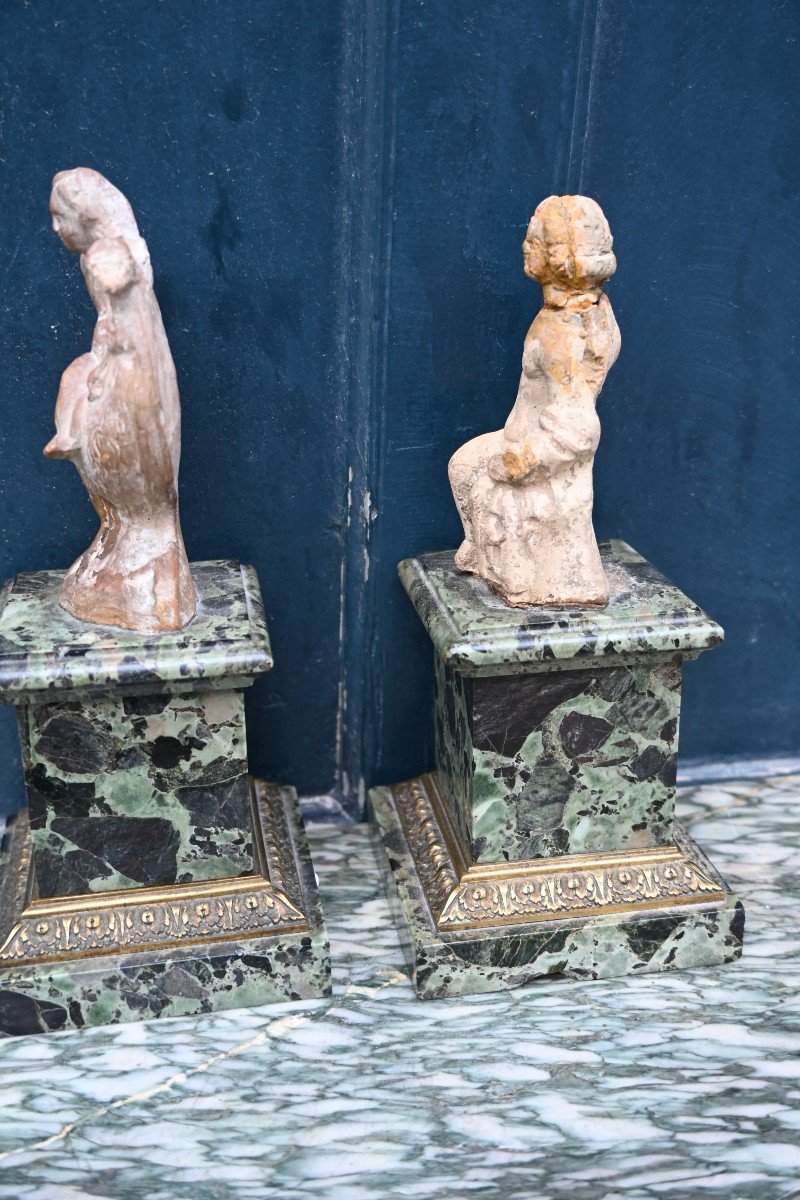 Pair Of 19th Century Marble Plinths -photo-3