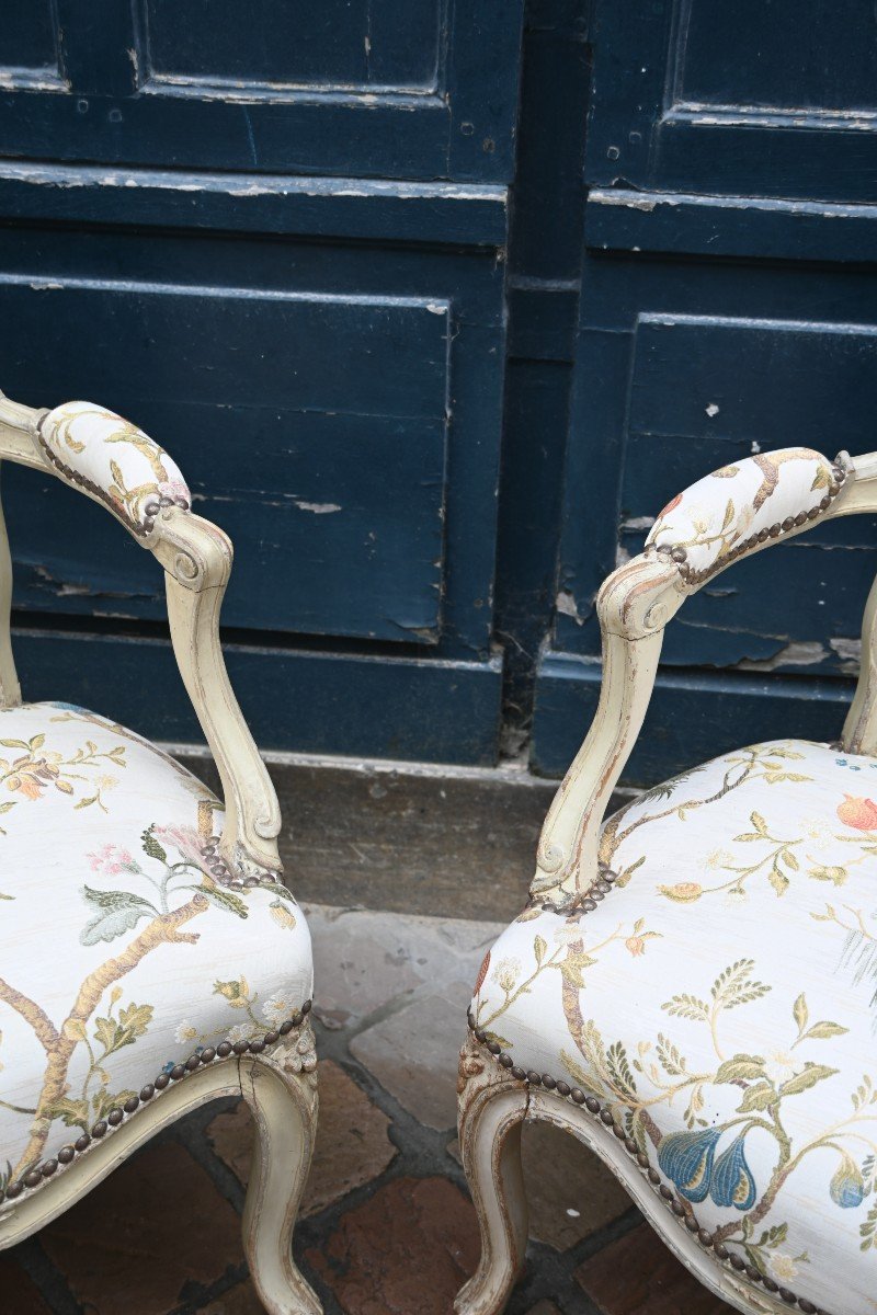 Pair Of Louis XV Period Cabriolet Armchairs From The 18th Century-photo-4