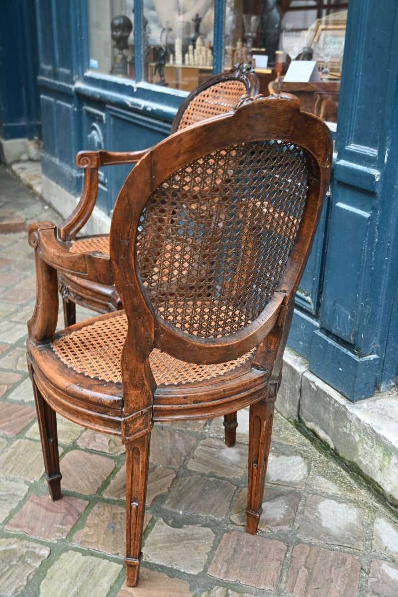 Paire De Fauteuils Cannés Louis XVI Estampillés De Pillot  -photo-4