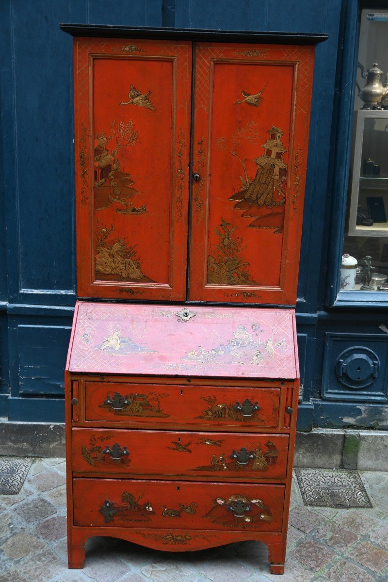 Petit Scriban En Laque Rouge Décor Chinois Angleterre Fin XVIII