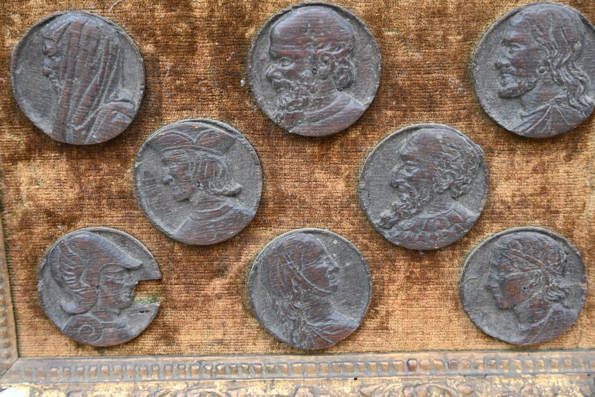 Set Of Nine Medallions Of Wooden Profiles XVII, 