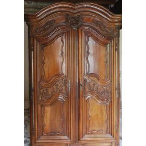 Belle Et Importante Armoire En Noyer Provence XVIII