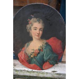 Portrait De Femme De Forme Ovale Du XVIIIi