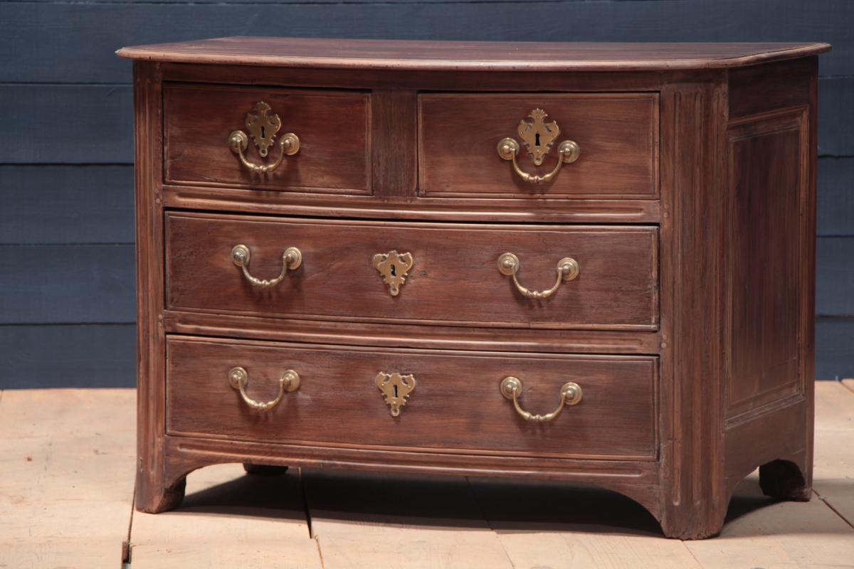 Commode De Port Mahogany 18th Century