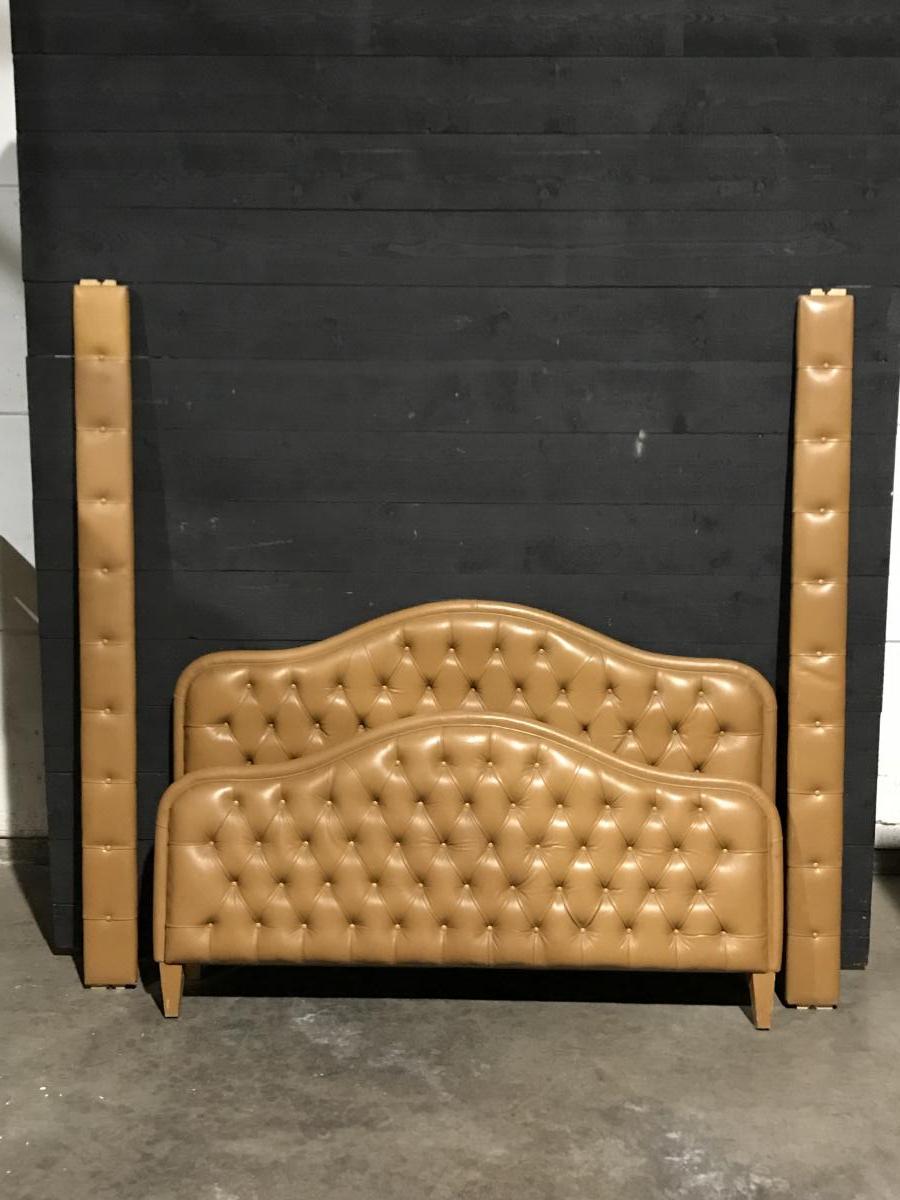 Chesterfield Bed