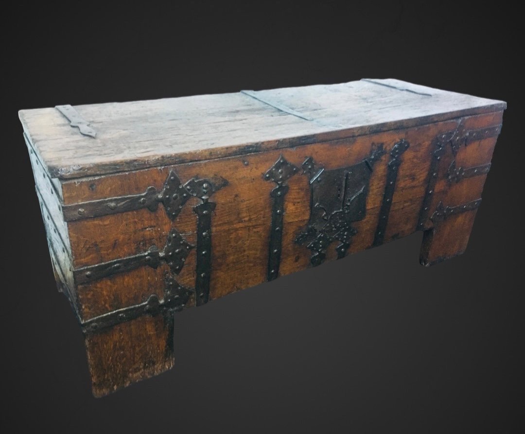 Large Gothic Oak Chest From Around 1530 Width 177 Cm