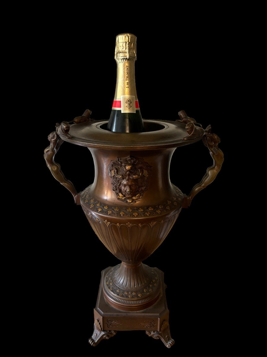 Special Vase / Champagne Cooler In Bronze 1900-photo-8