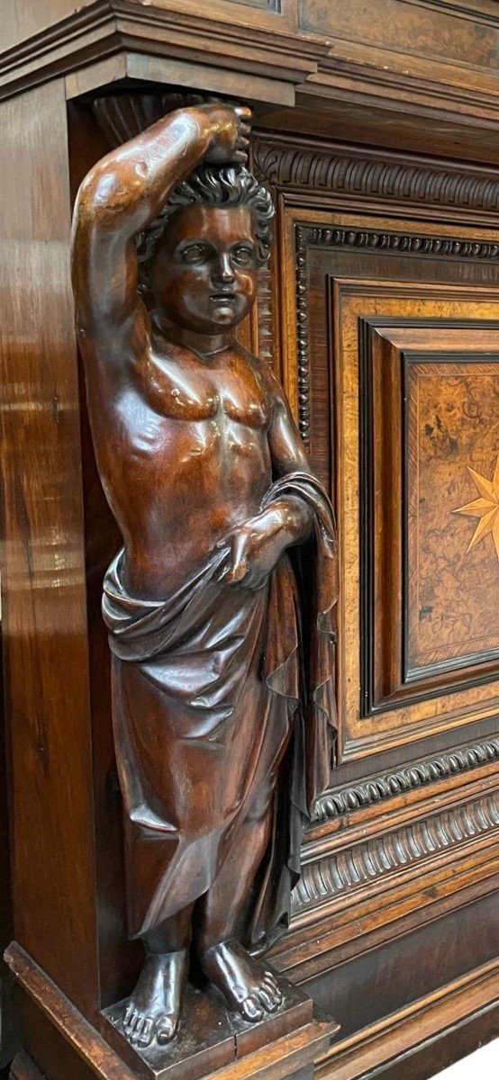 Special Cabinet With 2 Large Sculptures In Walnut 19thc.-photo-4