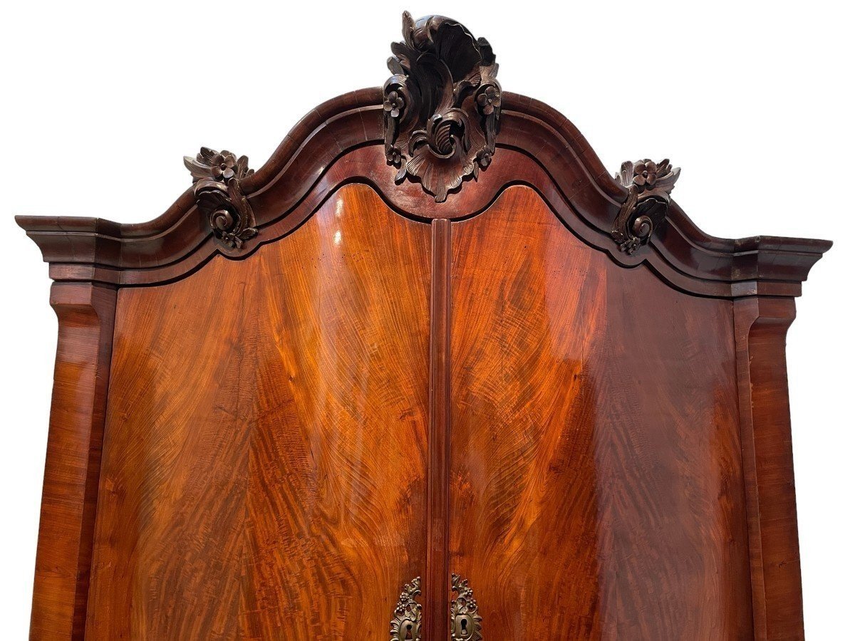 Beautiful Large Dutch Mahogany Corner Wardrobe 18thc.-photo-1