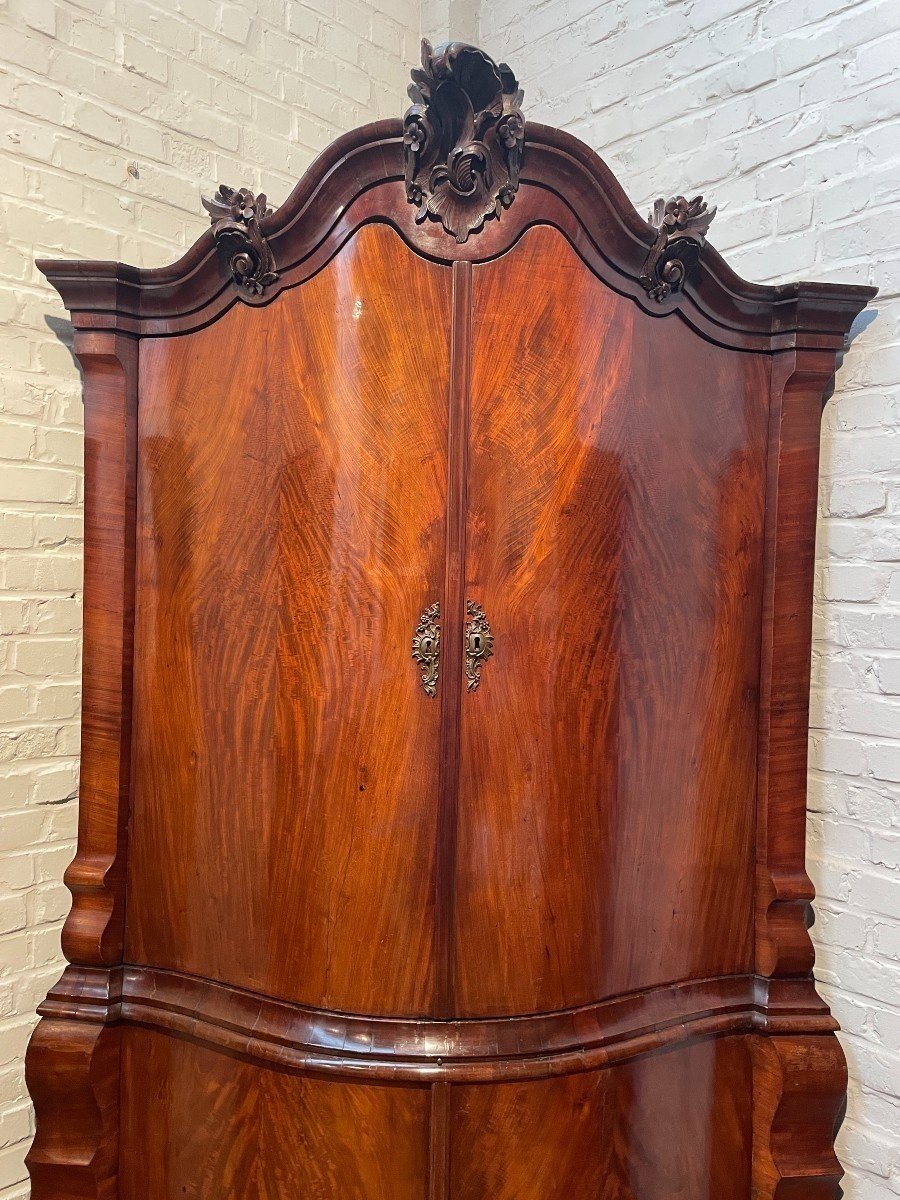 Beautiful Large Dutch Mahogany Corner Wardrobe 18thc.-photo-2