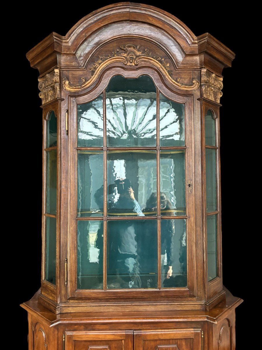 Beautiful 18th Century Oak Castle Display Cabinet.-photo-1