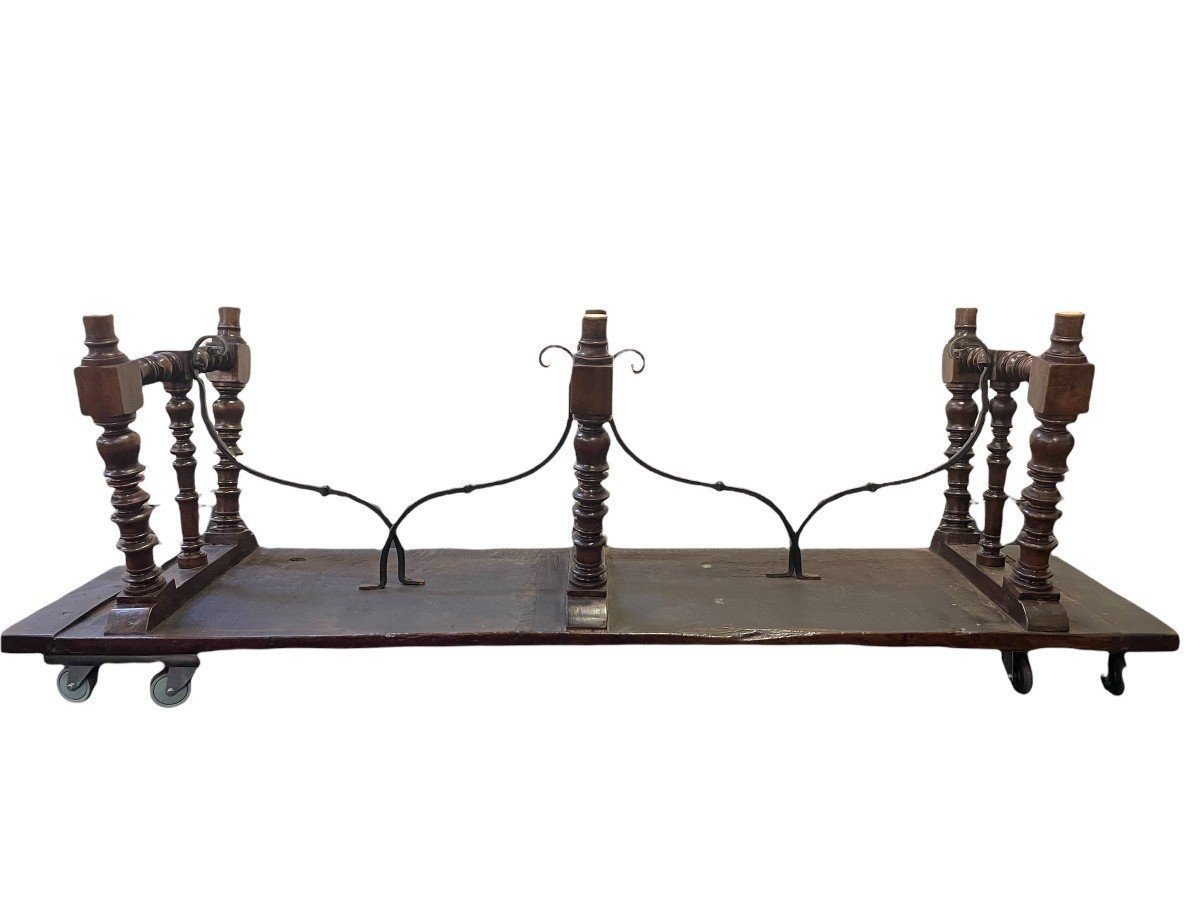 Large 17th Century Spanish 6-leg Walnut Table (266 Cm).-photo-6