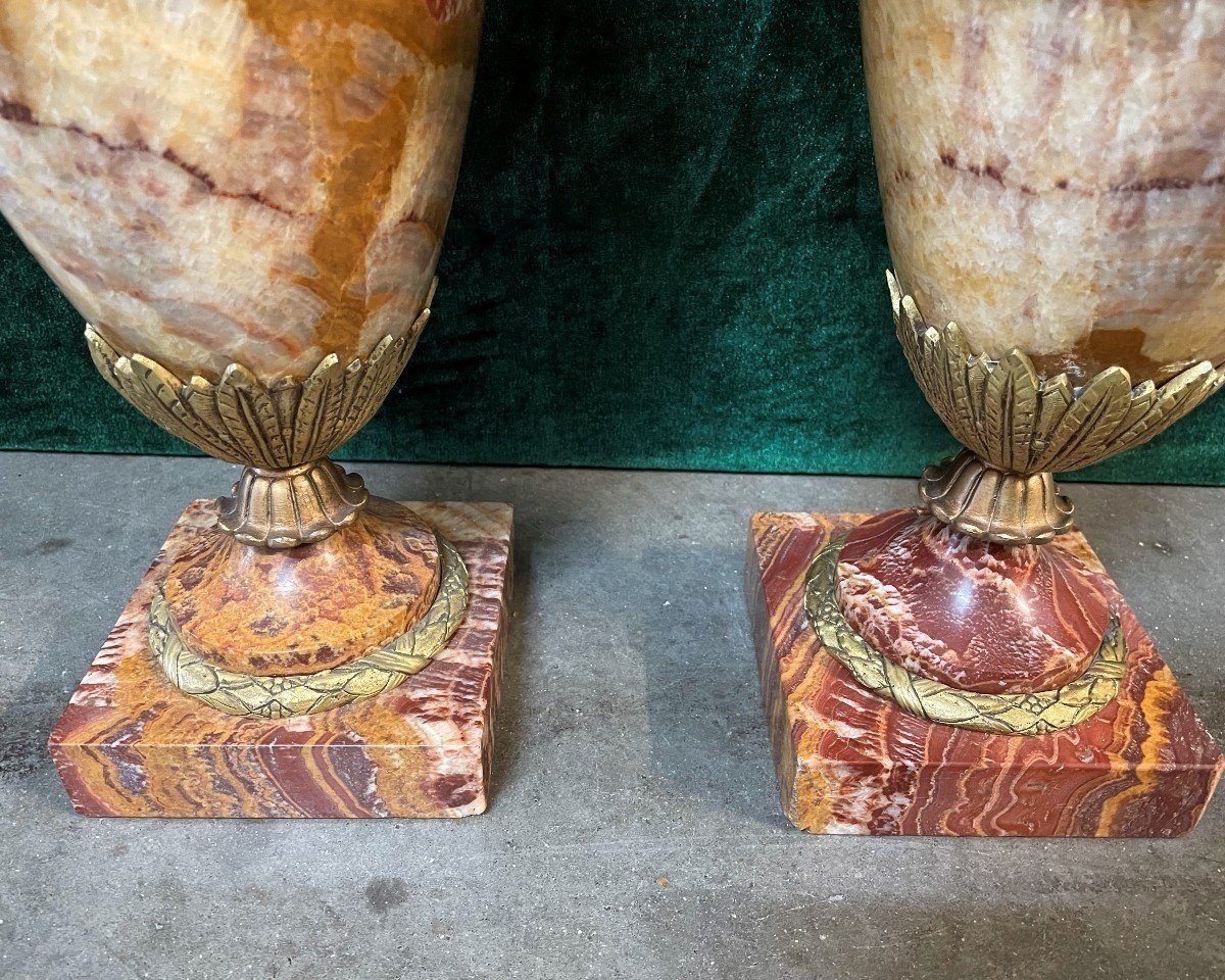 Pair Of Large Beautifully Coloured Marble Cassolettes 19th Century (56 Cm).-photo-7