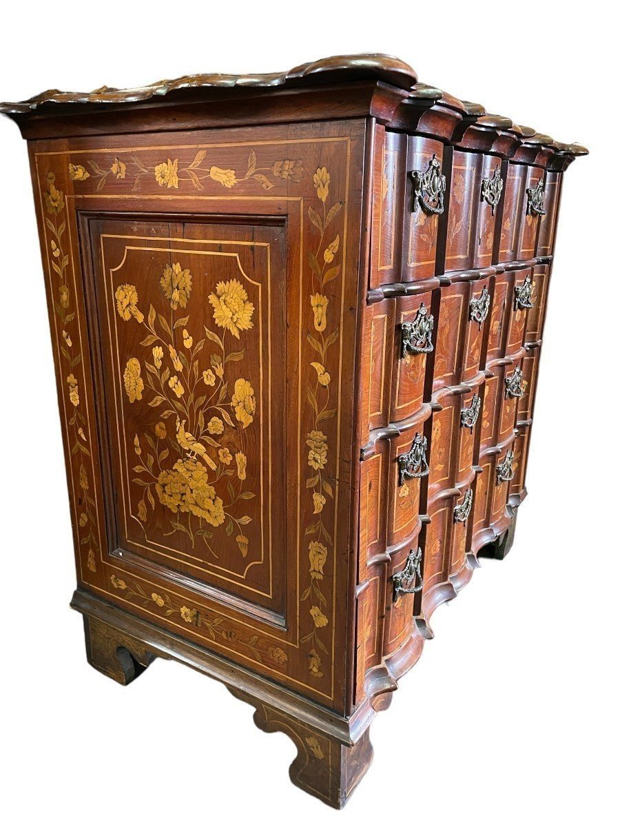 Elegant Marquetry Display Cabinet, Late 18th-early 19th Century.-photo-4