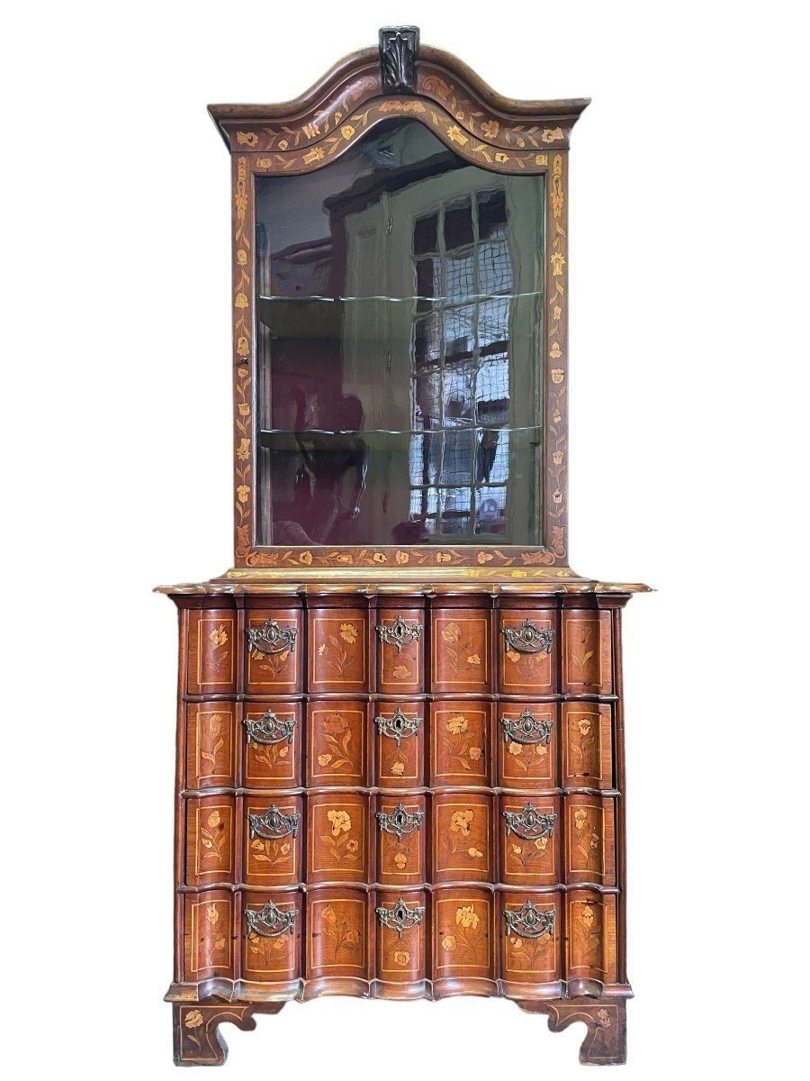 Elegant Marquetry Display Cabinet, Late 18th-early 19th Century.