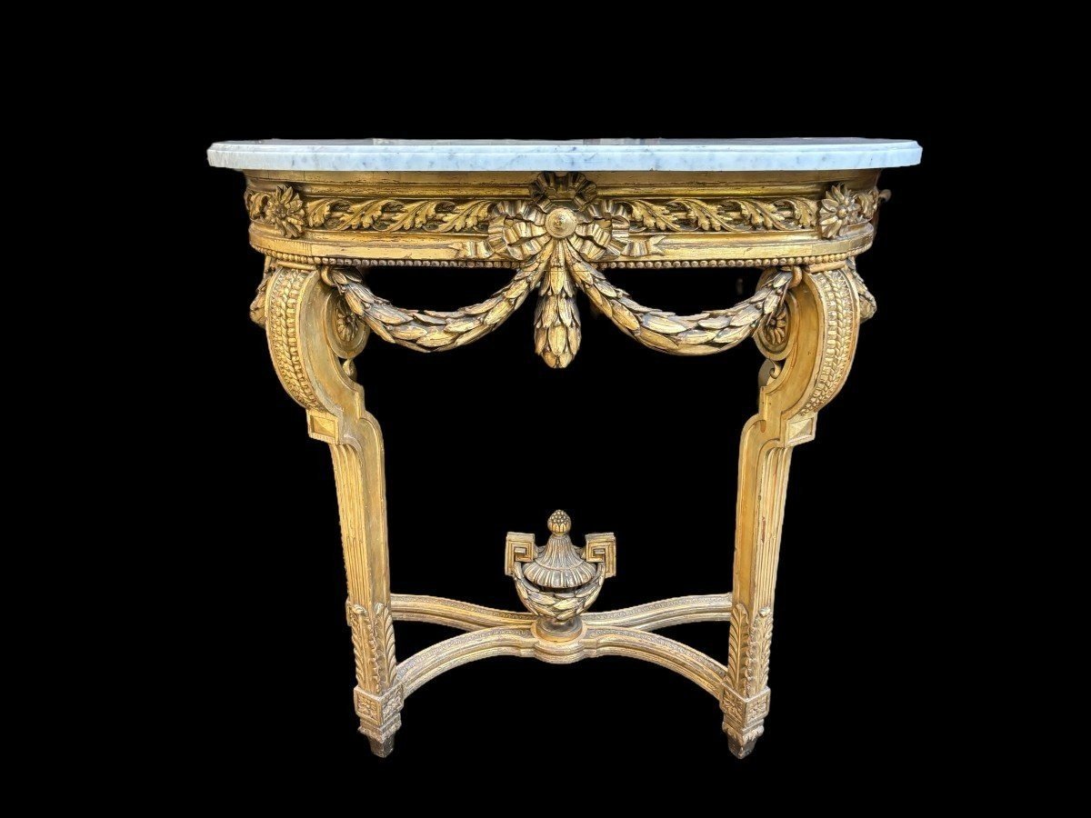 Pretty Louis XVI Style Console In Gilded Wood, 19th Century.