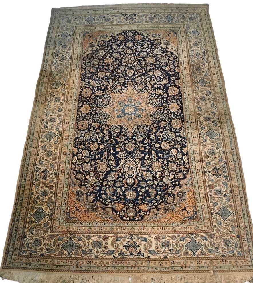 Persian Floral Rug 370 X 220 Cm 