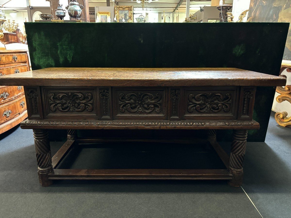 Very Beautiful 17th Century Spanish Chestnut Wood Table.-photo-4