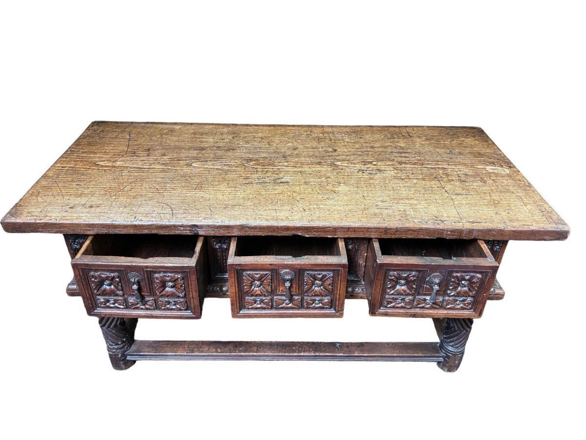 Very Beautiful 17th Century Spanish Chestnut Wood Table.-photo-6