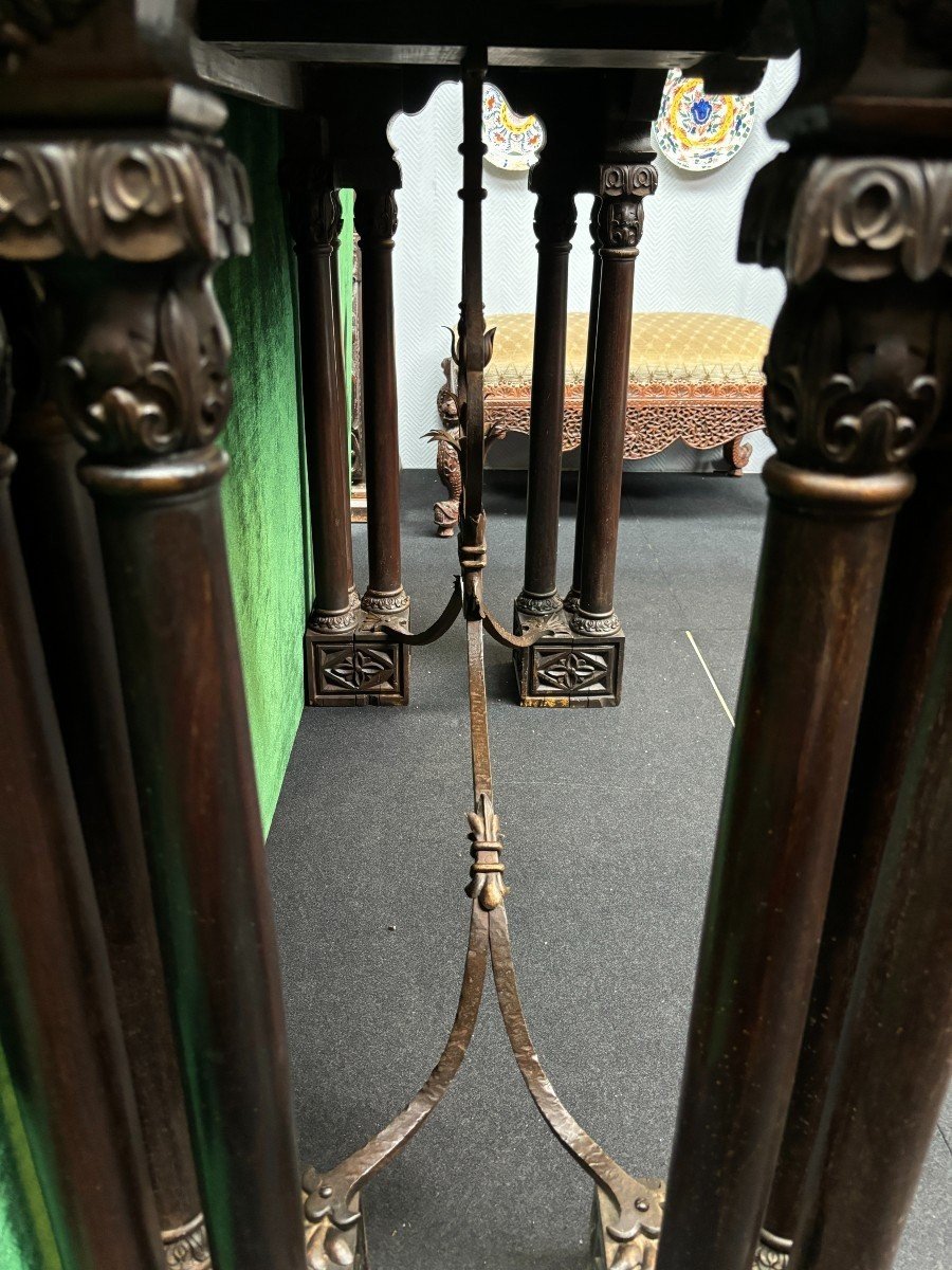 19th Century Decorative Walnut Console / Wall Table.-photo-2