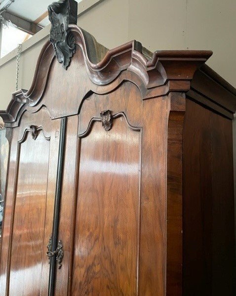 Beautiful 4-door Walnut Cabinet, Holland 18th Century.-photo-2