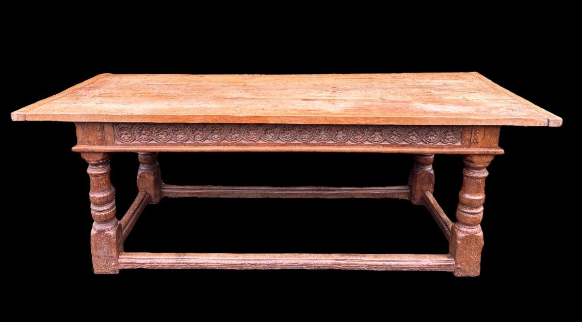 Large 18th Century English Oak Table.