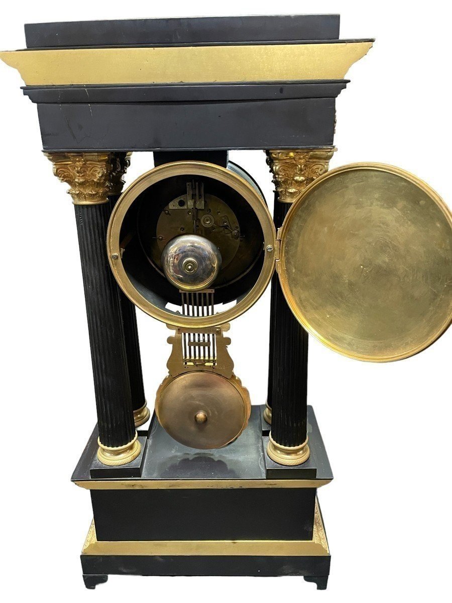 Large Portico Clock In Gilded And Patinated Bronze, 19th Century.-photo-7