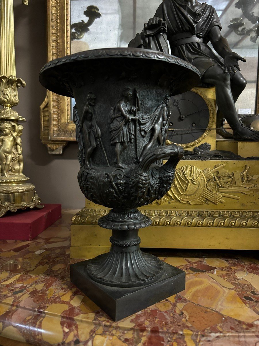 Pair Of "medici" Bronze Vases, 20th Century.-photo-3