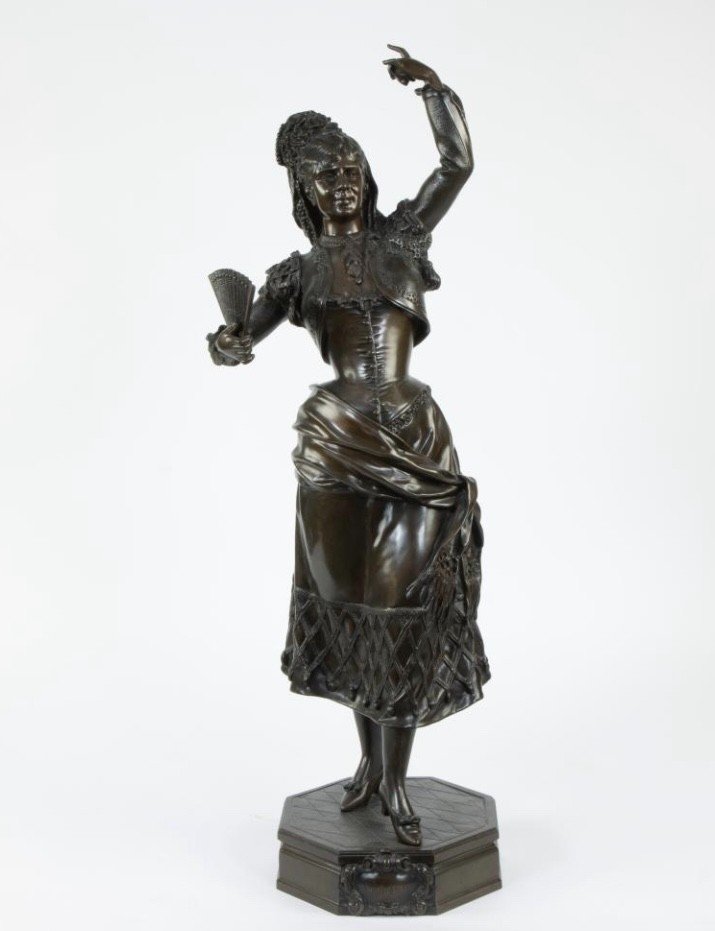 Grande Sculpture élégante « Carmen » En Bronze Du 19ème siècle ( 83 Cm )-photo-5