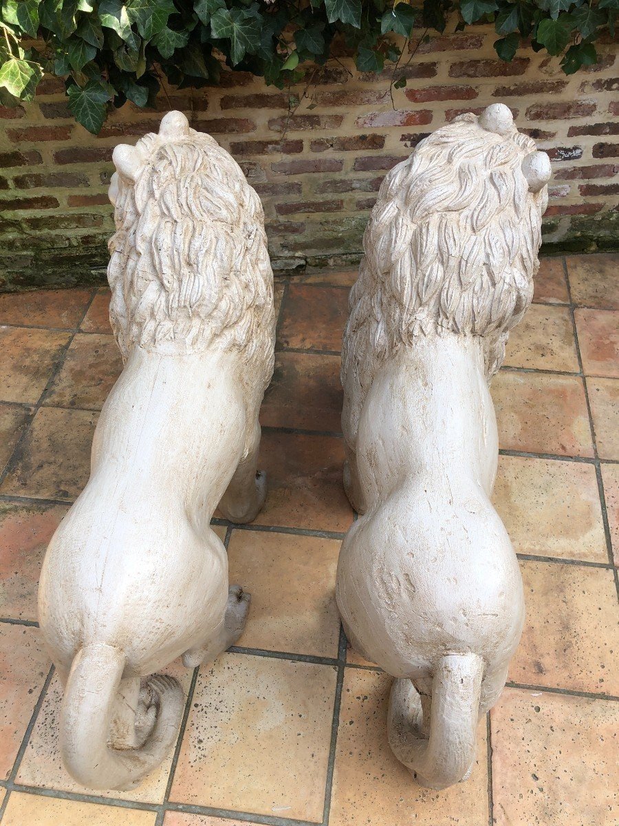 Pair Of Large Carved Wooden Lions 1920 (114 X 87 Cm)-photo-5