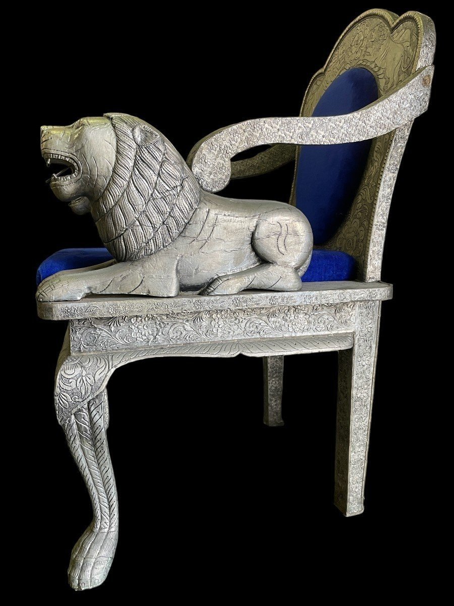 Very Decorative Orientalist Armchair Covered In Ornate Metal.-photo-3