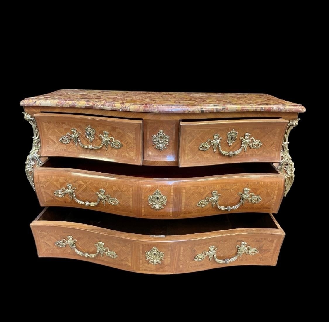 Large Louis XV Style Chest Of Drawers, 19th Century.-photo-5