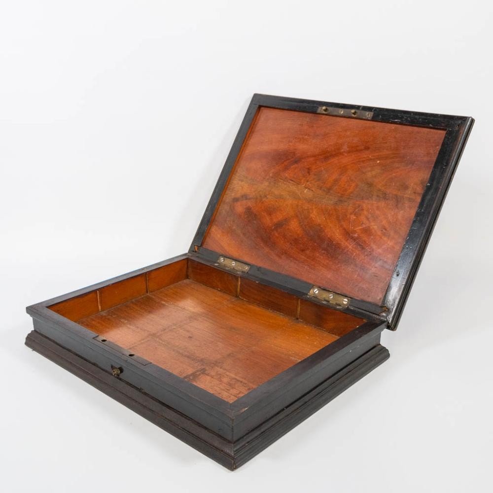 Ebony Wood Box With Carved Panel Representing A Romantic Scene 19thc.-photo-2