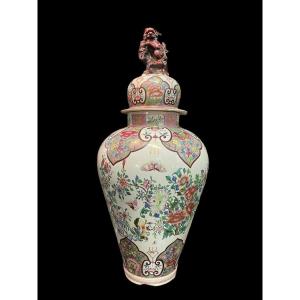 Très Grand Vase à Couvercle De Style Famille Rose, Samson, France, 19ème ( 95 Cm )