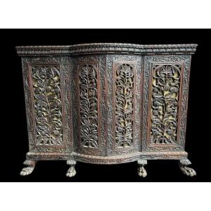 4-door Curved Cabinet In Hardwood, Burma, 19th Century.