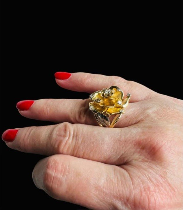 Gold And Diamond Ring-photo-5