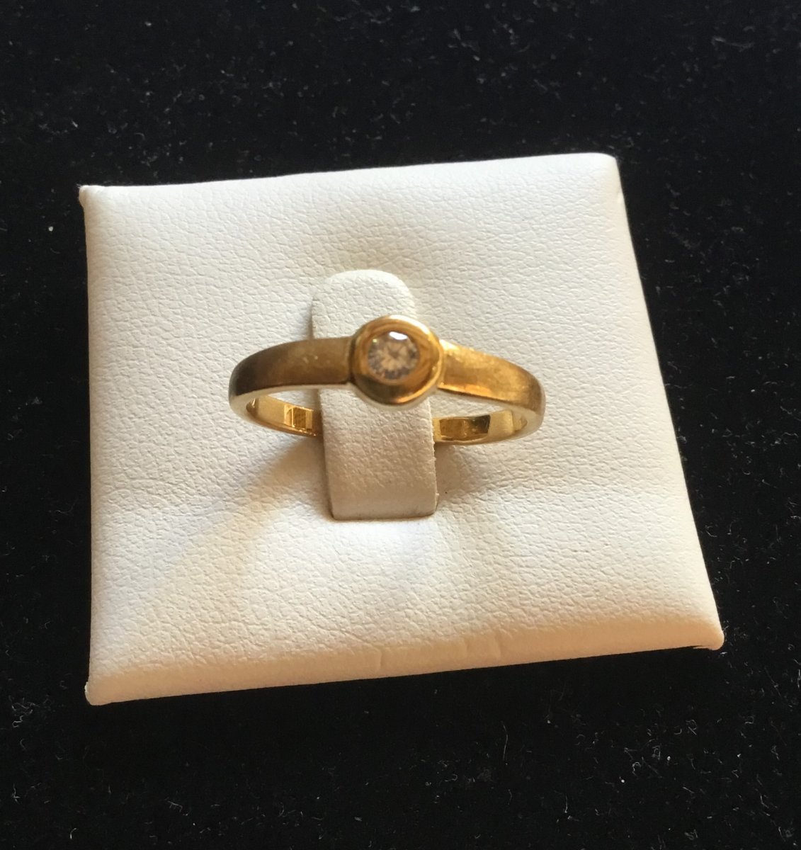 Gold And Diamond Ring-photo-2