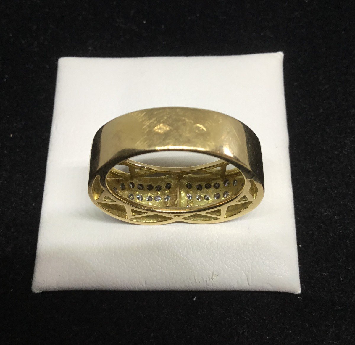 Heart Ring In Gold And Diamonds-photo-1